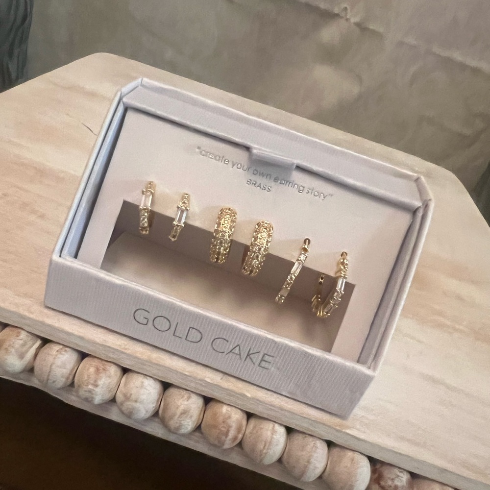 ⚡️Gold Cake 3 Hoop Earring Set - Picture 2 of 4